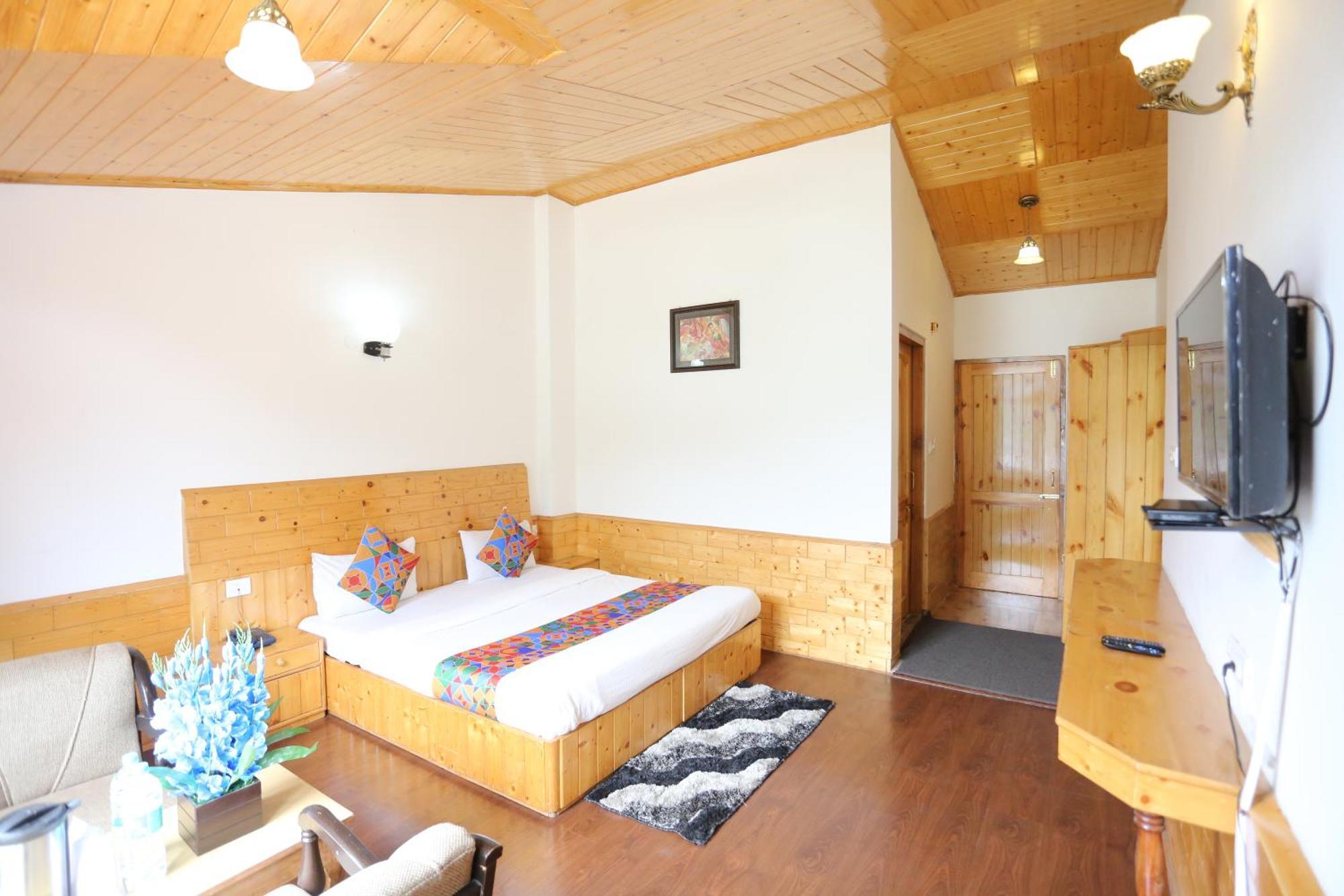 Hotel Surbhi Vashist Exteriör bild