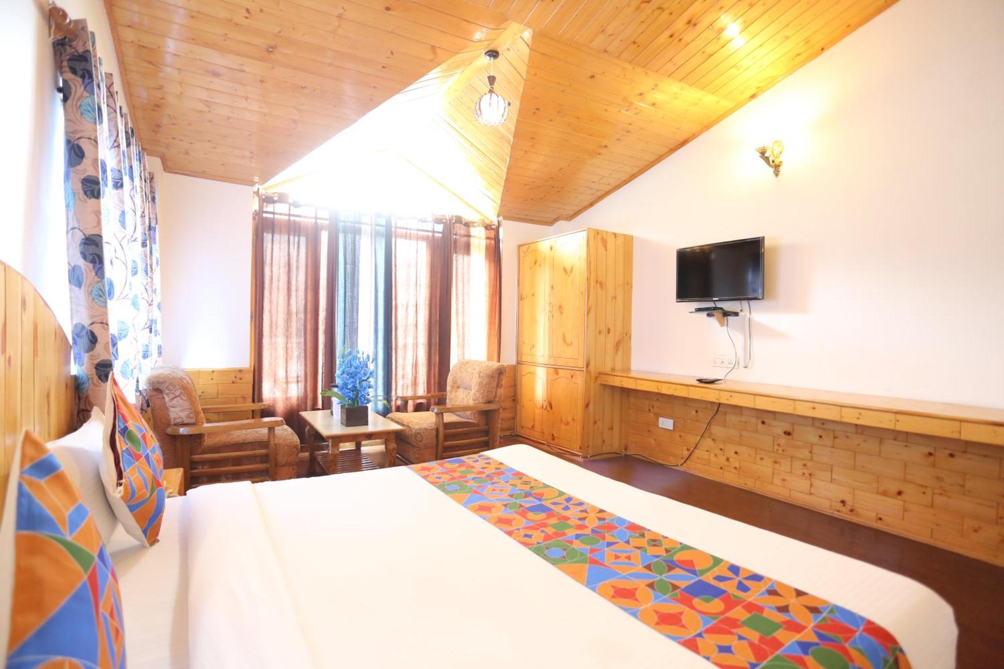 Hotel Surbhi Vashist Exteriör bild
