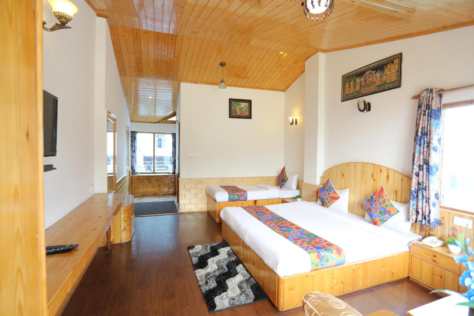 Hotel Surbhi Vashist Exteriör bild